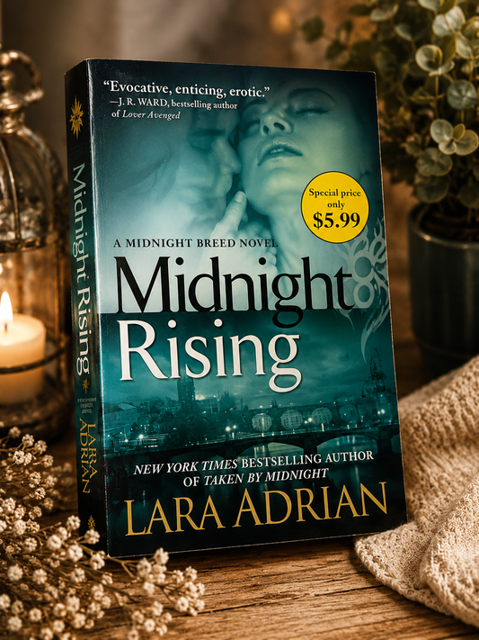Midnight Rising by Lara Adrian