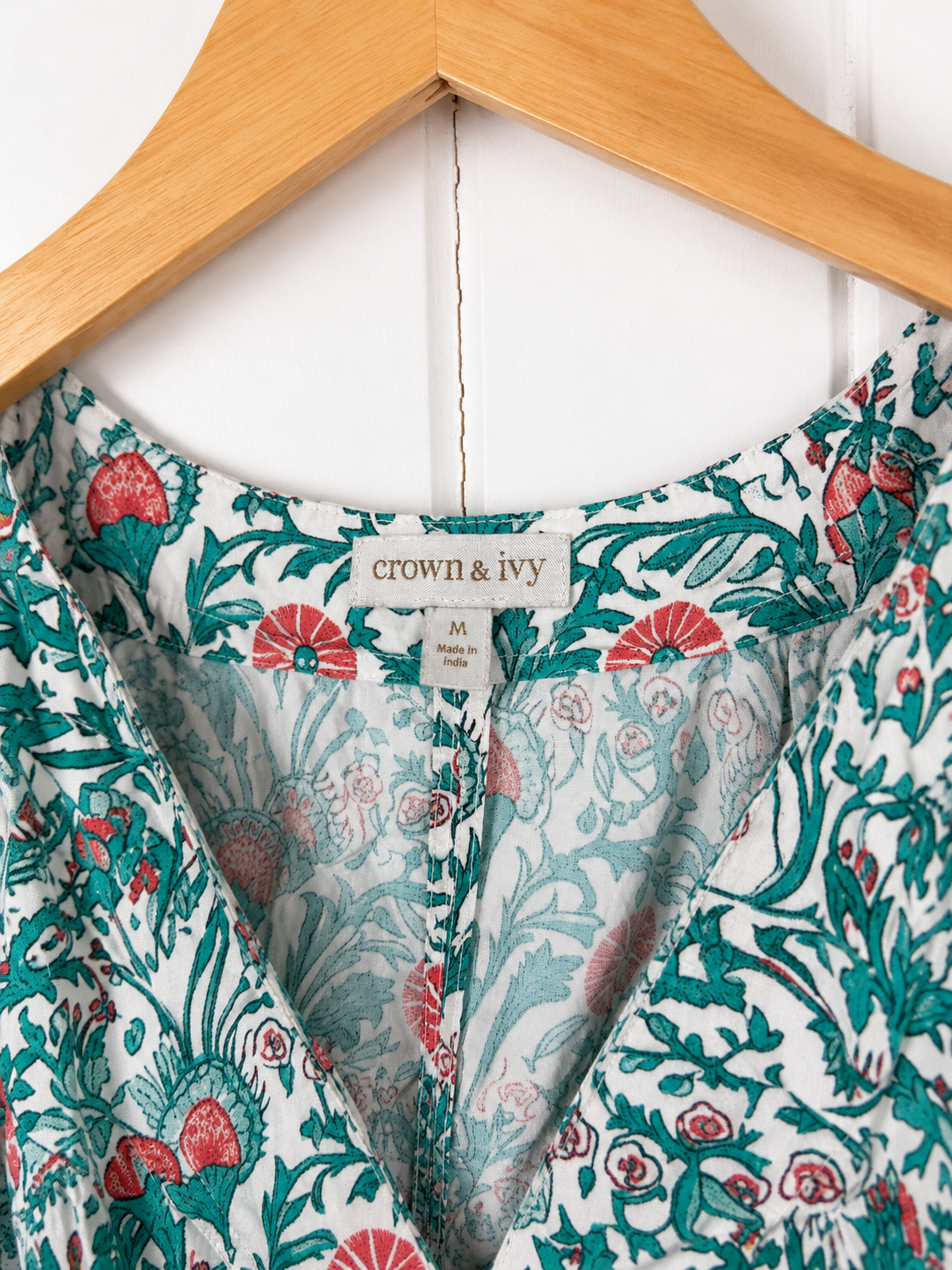 Crown & Ivy Floral Tiered Dress - Medium