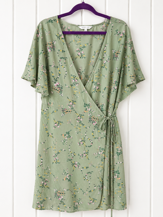 Lauren Conrad (LC) Floral Wrap Dress – Size 2X